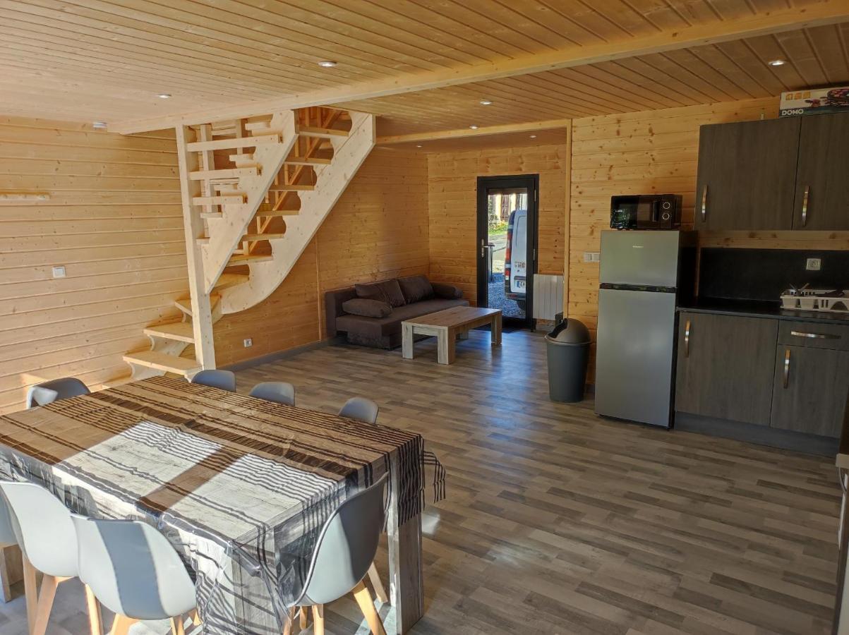 Chalet 6/8 personnes à la campagne Singly Esterno foto