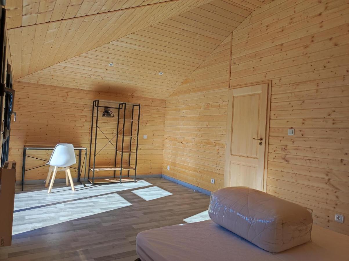 Chalet 6/8 personnes à la campagne Singly Esterno foto